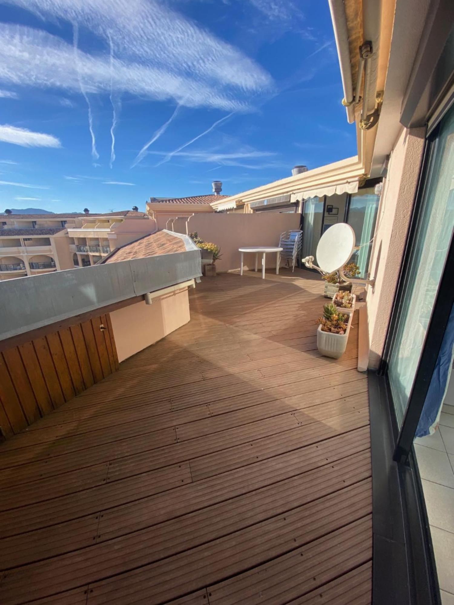 La Perla Del Mare Apartment Cannes Luaran gambar